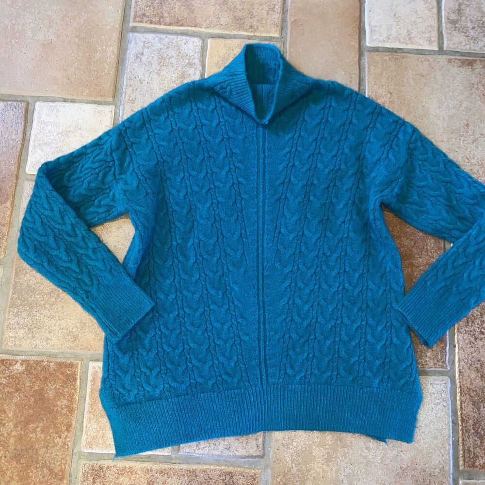 Vintage Beitina Chunky Hand Knit SWEATER Pure Wool Size MED Teal Green